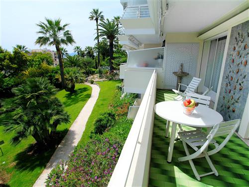 Holiday Home/Apartment - 4 persons -  - Cannes - 06400