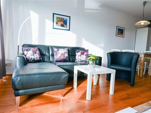 Holiday Home/Apartment - 3 persons -  - Hans-Retzlaff-Str. - 27476 - Cuxhaven