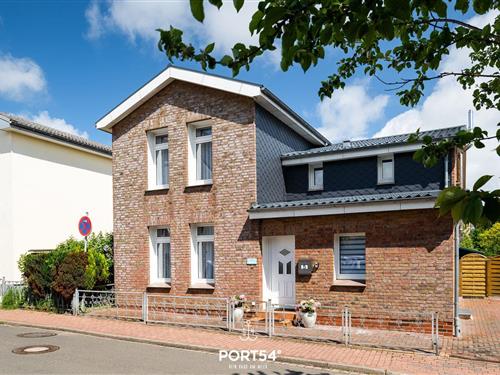 Holiday Home/Apartment - 7 persons -  - Oesterstraße - 25761 - Büsum