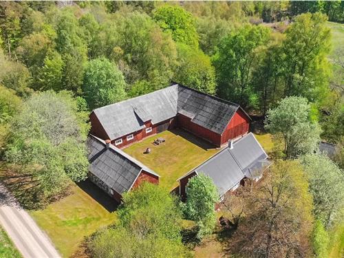 Sommerhus - 8 personer -  - Farhultsbygget - 310 21 - Hishult