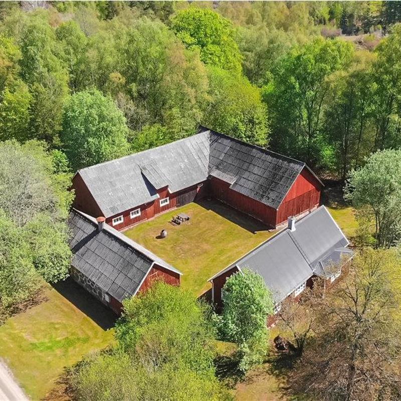 Sommerhus - 8 personer -  - Farhultsbygget - 310 21 - Hishult