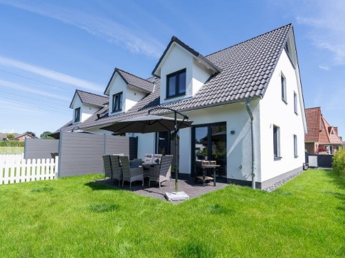 Ferienhaus - 7 Personen -  - Am Küsterholz - 23611 - Bad Schwartau