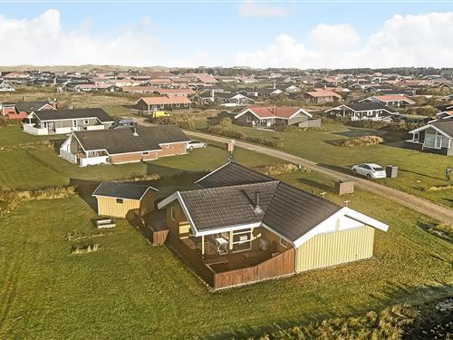 Sommerhus - 10 personer -  - Neerlandiavej - Vejlby Klit - 7673 - Harboøre