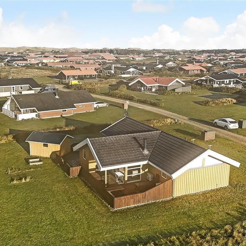 Sommerhus - 10 personer -  - Neerlandiavej - Vejlby Klit - 7673 - Harboøre