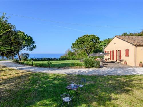 Holiday home - 5 persons -  - Via Media - 60018 - Montemarciano