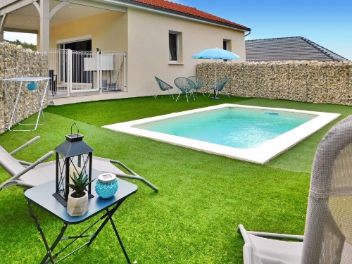 Holiday home - 5 persons -  - Lieu Dit La Croix Des Remparts - 46600 - Martel