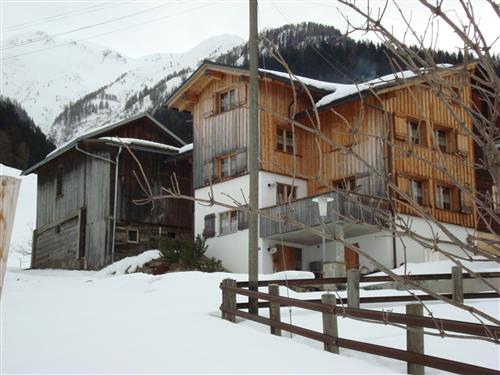 Feriehus - 9 personer -  - Runs - 7113 - Camuns