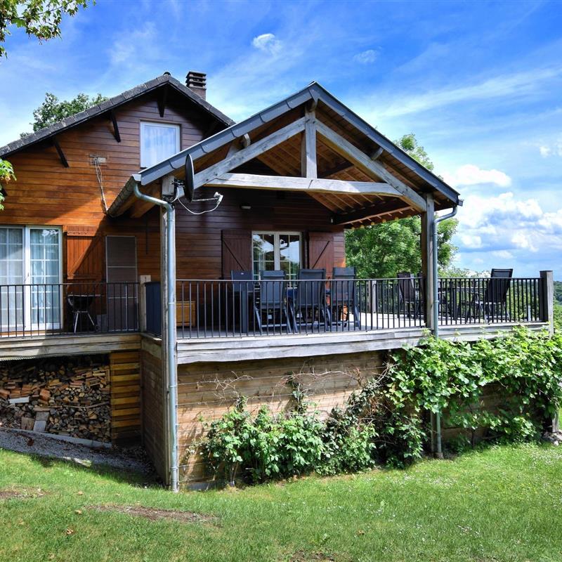 Chalet - 9 personer -  - 6940 - Septon