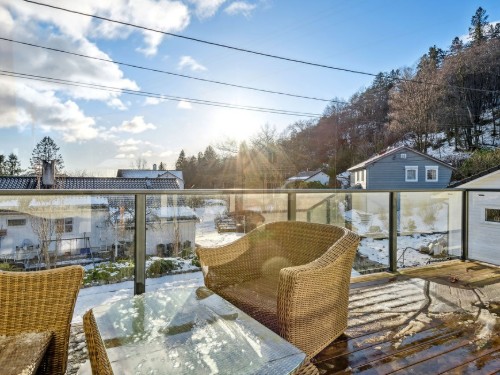 Semesterlägenhet - 4 personer -  - Rambjøllevegen - Bergen - 5221 - Nesttun