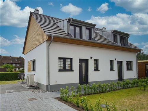 Ferienhaus - 4 Personen -  - Schwedenstraße - 18556 - Dranske