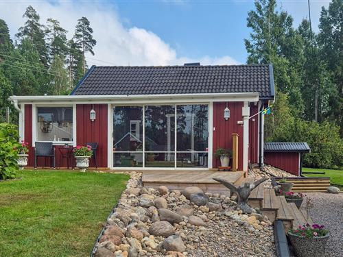 Holiday home - 4 persons -  - Dämbol - Lilla Dämbol - 642 97 - Bettna