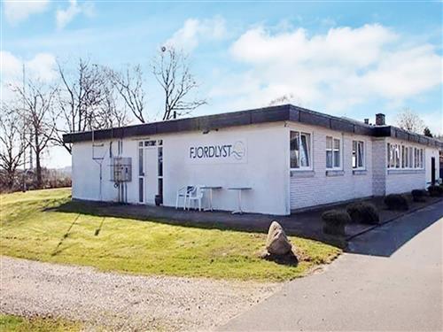 Feriecenter - 4 personer -  - Sønderskovvej, LH 18 - Løjt - 6200 - Aabenraa