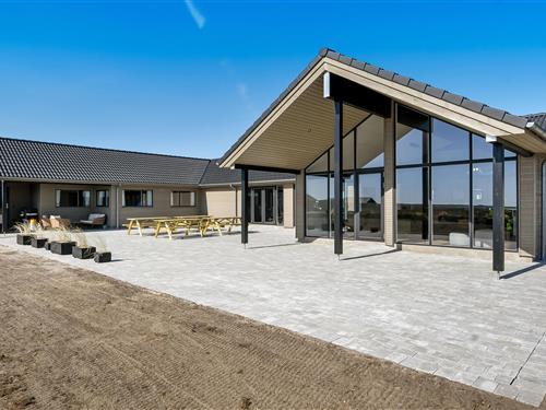 Sommerhus - 26 personer -  - Bjergehusvej - Vejlby Klit - 7620 - Lemvig