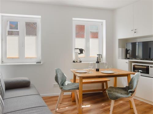 Ferienwohnung - 2 Personen -  - Mühlenstraße 2 (EG-links) - 23774 - Heiligenhafen