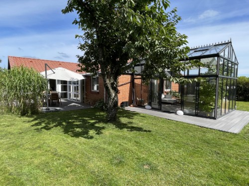 Holiday home - 8 persons -  - Sadelmagervej - Sæby By - 9300 - Sæby