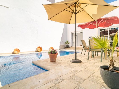 Ferienwohnung - 5 Personen -  - Calle Juan Carlos I - 41470 - Peñaflor