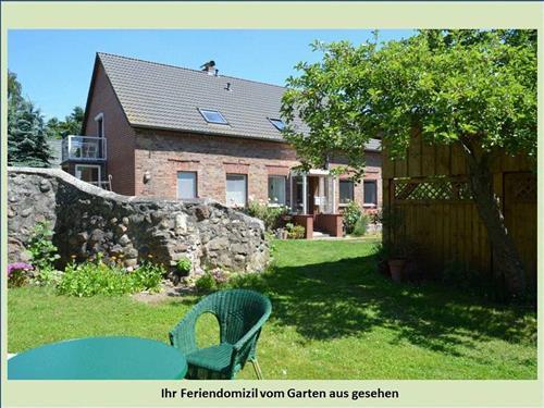 Ferienhaus - 3 Personen -  - Metschow - 17111 - Borrentin