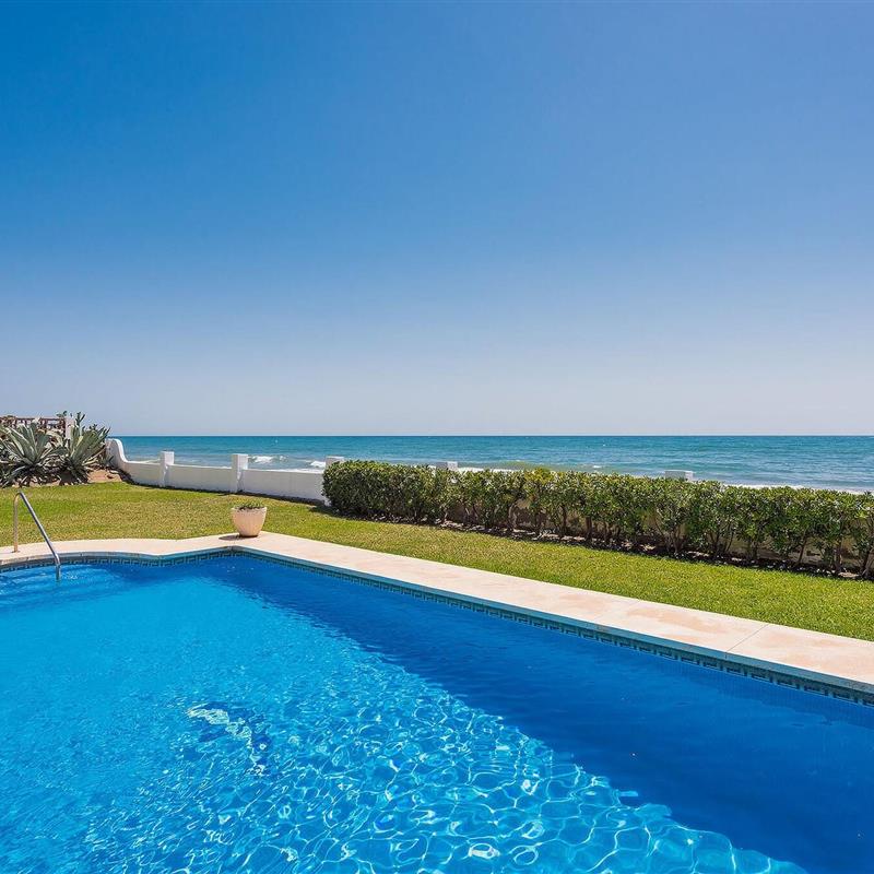 Villa - 7 personer -  - 29604 - Marbella