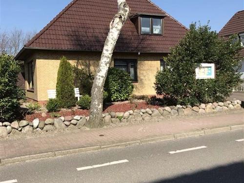 Holiday Home/Apartment - 4 persons -  - Otto-Johannsen-Straße - 25761 - Büsum