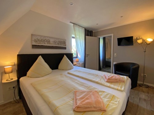 Zimmer - 4 Personen -  - Hauptstraße - 01833 - Stolpen