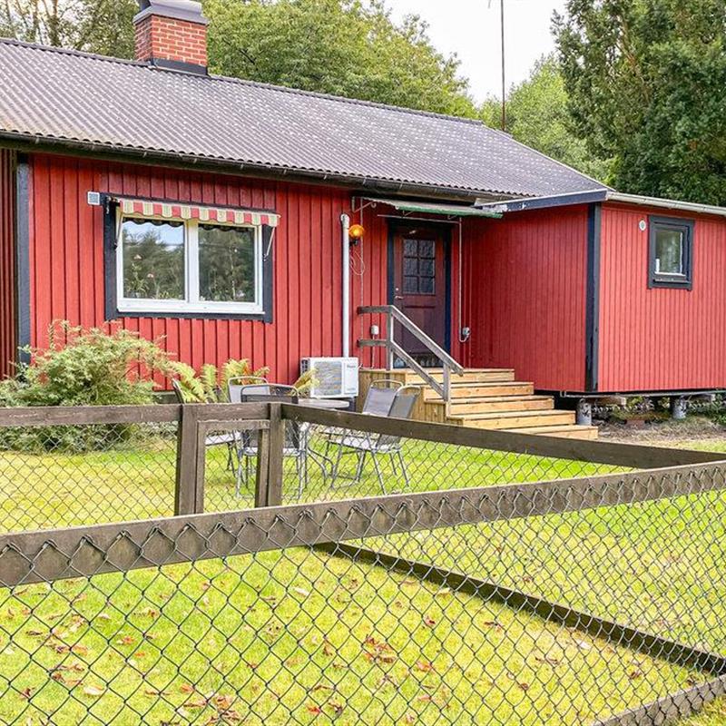 Sommerhus - 5 personer -  - Göstorpshult - 312 53 - Hishult