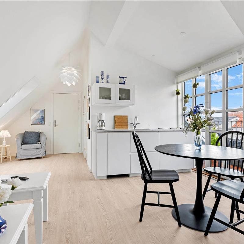 Ferielejlighed - 2 personer -  - Vrenstedvej 12B 1. sal - 9480 - Løkken