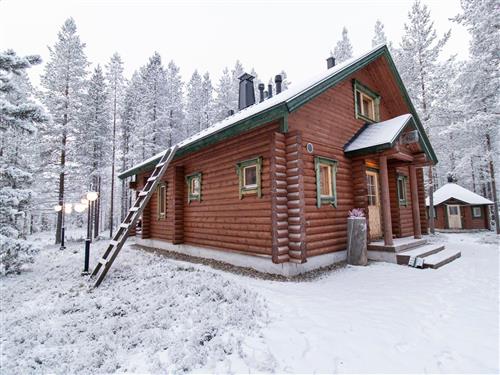 Holiday Home/Apartment - 6 persons -  - Pelkosenniemi - 98530