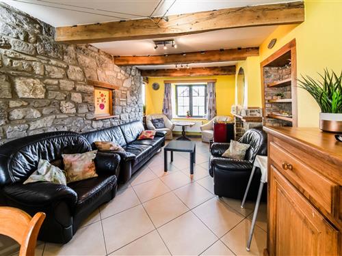 Hytte - 15 personer -  - 5580 - Han-Sur-Lesse