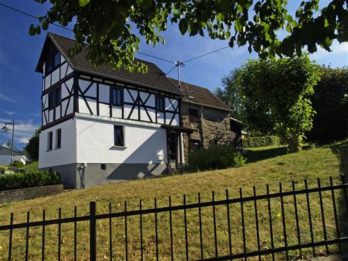 Feriehus - 5 personer -  - Lindenstraße - 56412 - Holler