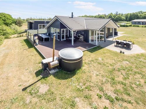 Holiday Home/Apartment - 6 persons -  - Lynderupvej - 8832 - Skals