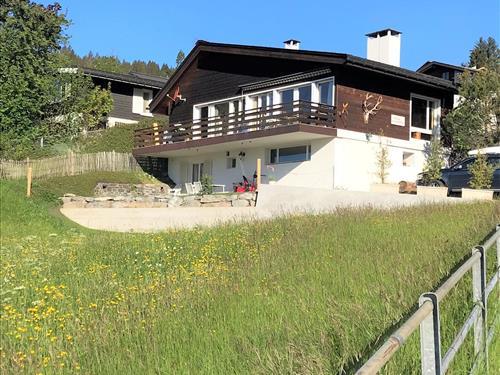 Holiday Home/Apartment - 5 persons -  - La Gassa - 7017 - Flims Dorf