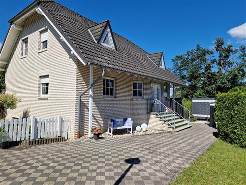 Holiday Home/Apartment - 2 persons -  - Südterrasse - 59581 - Warstein