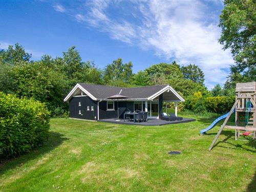 Fritidshus - 6 personer -  - Ved Søen - Rågeleje - 3210 - Vejby