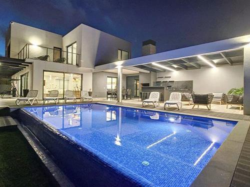 Feriehus - 8 personer -  - 9370-225 - Estreito Calheta