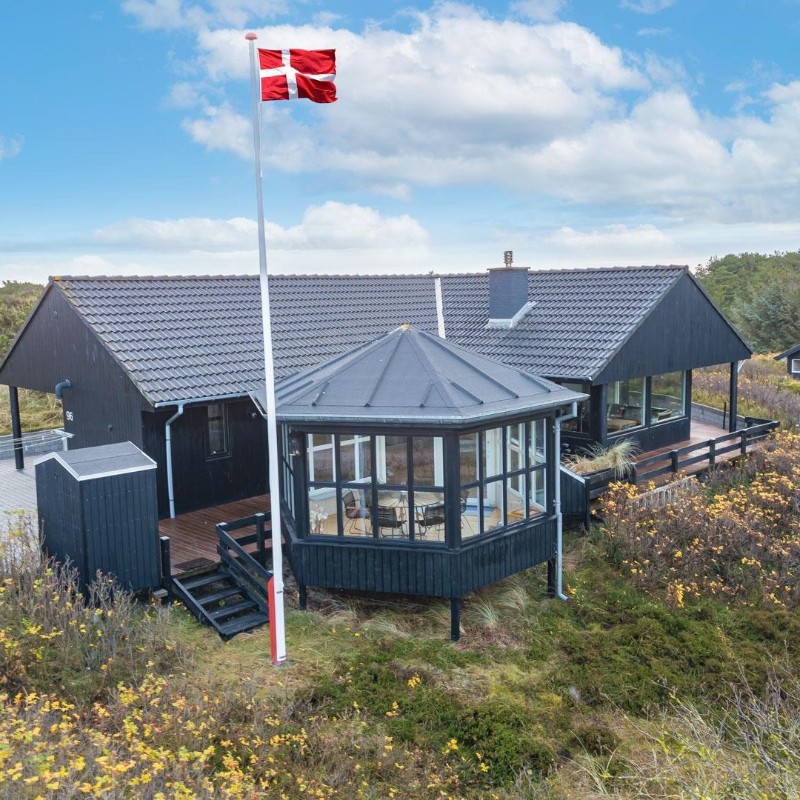 Ferienhaus - 6 Personen -  - Hjelmevej - 6854 - Henne Strand