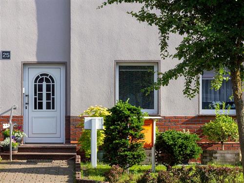 Holiday Home/Apartment - 4 persons -  - Entdecken Sie die Schönheit der Bernsteinstadt! - 18311 - Ribnitz-Damgarten