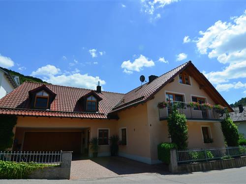 Holiday Home/Apartment - 2 persons -  - 93339 - Riedenburg Prunn