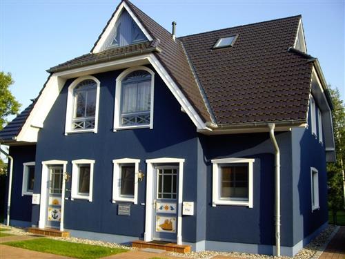 Holiday Home/Apartment - 6 persons -  - Neue Reihe - 18374 - Seeheilbad Zingst