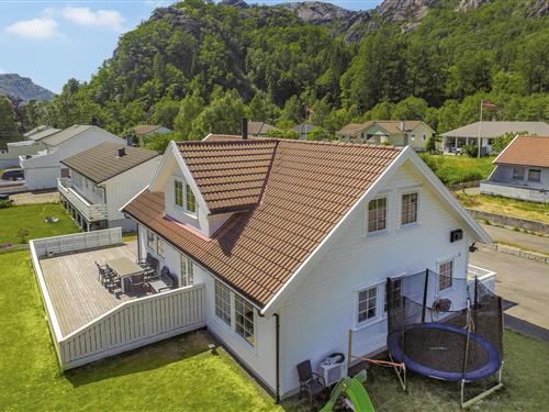 Feriehus - 14 personer -  - Lilletangen - 4420 - Åna-Sira