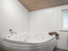 Image 18 - Whirlpool
