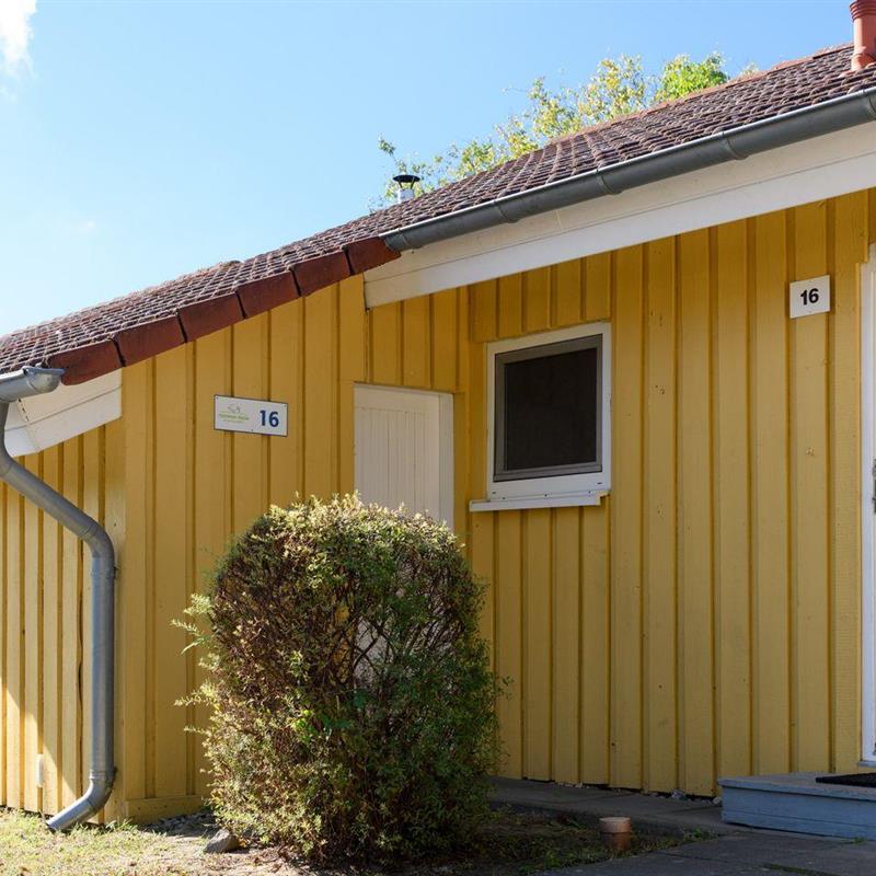 Sommerhus - 4 personer -  - Walter-Gotsmann-Straße - 17252 - Mirow