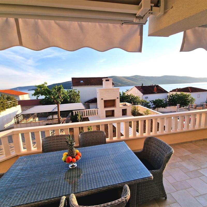 Ferielejlighed - 4 personer -  - Vinogradska ulica - 21220 - Seget Vranjica