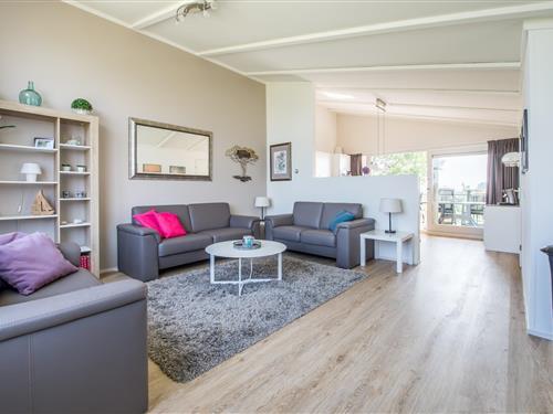 Fritidshus - 6 personer -  - 4493PJ - Kamperland