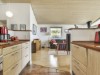 Image 18 - Kitchen