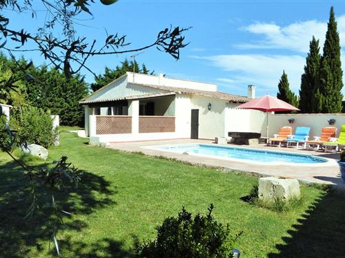 Holiday home - 6 persons -  - 13129 - Salin-De-Giraud