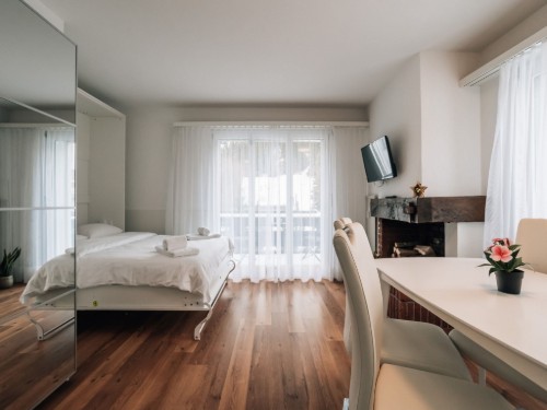 Holiday apartment - 2 persons -  - 7031 - Laax