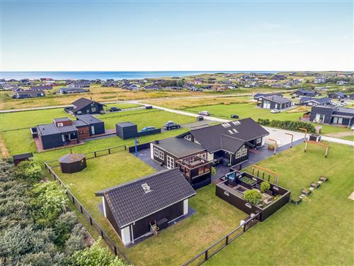 Sommerhus - 10 personer -  - Finhvalvej - 9480 - Løkken