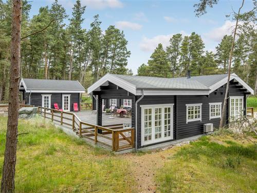 Holiday home - 8 persons -  - Kjøddtynjan - Dueodde - 3730 - Nexø