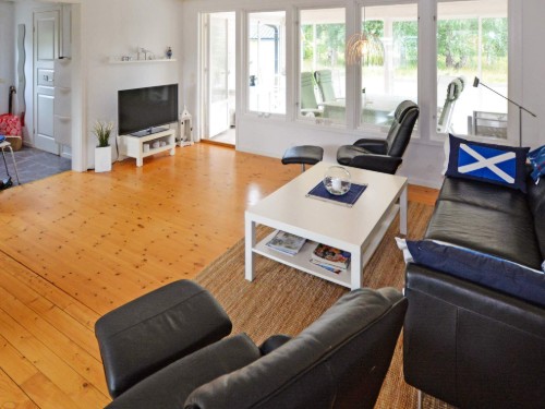  - 7 personer -  - Järvvägen - 31261 - Mellbystrand