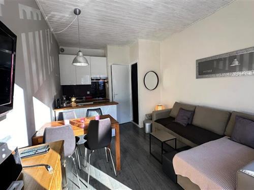 Holiday Home/Apartment - 4 persons -  - 05560 - Vars